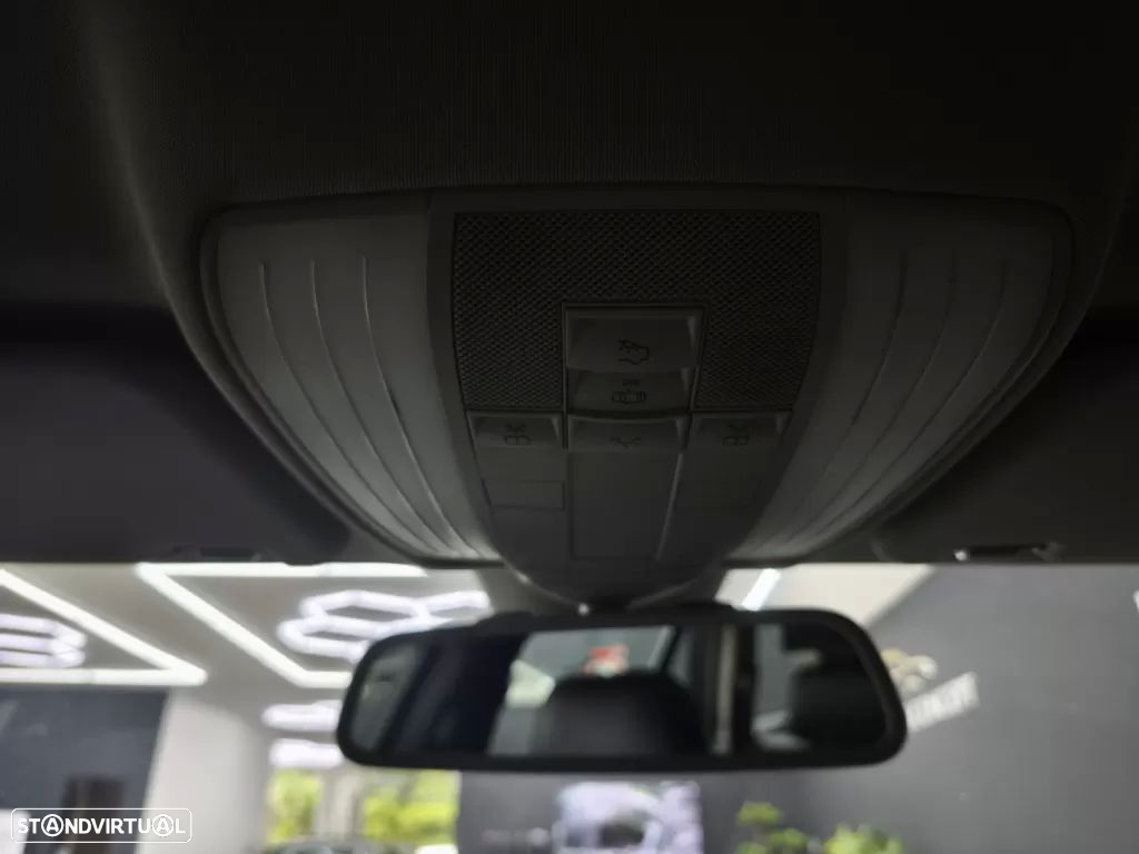 Mercedes-Benz E 250 CDi Avantgarde BE - 42
