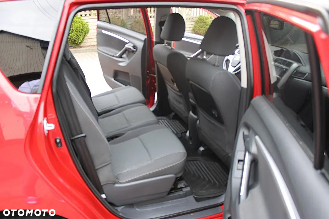 Toyota Verso 1.6 Premium - 11