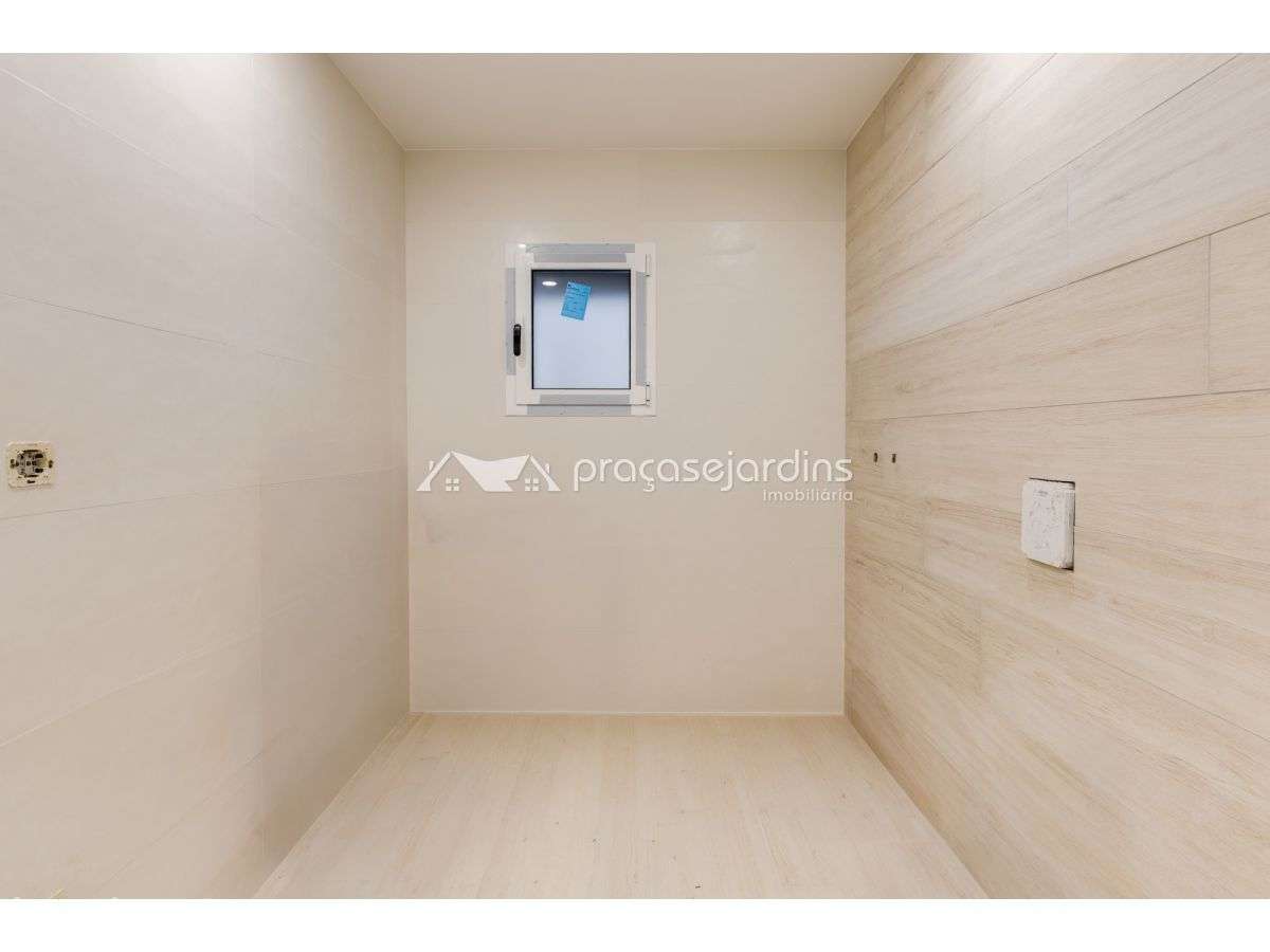 T3 Moderna Moradia Nova, próxima de Leiria - Grande imagem: 5/14