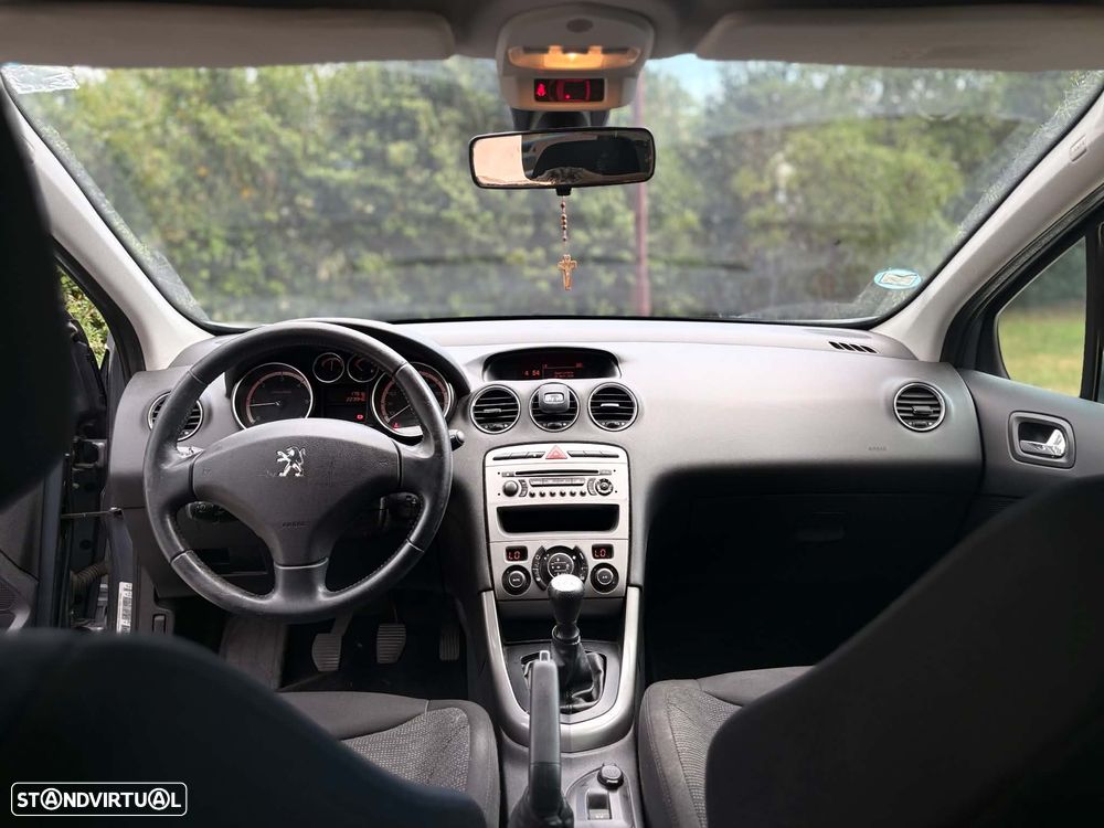 Peugeot 308 SW 1.6 HDi Premium - 4
