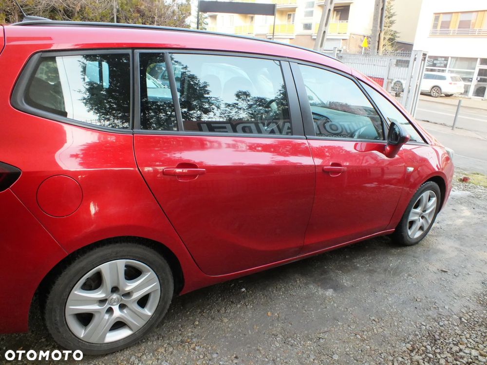 Opel Zafira - 8