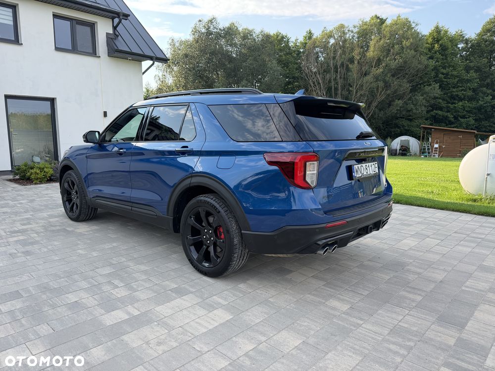 Ford Explorer - 4
