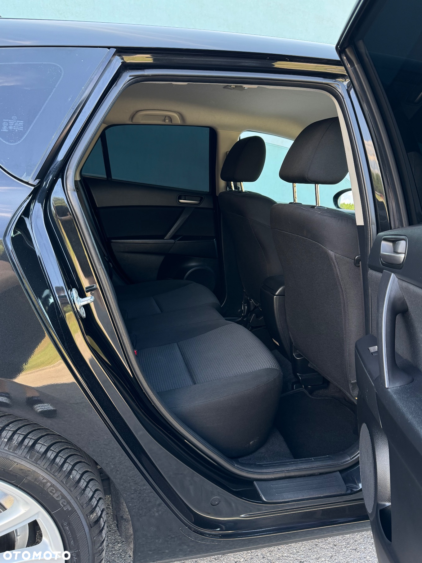Mazda 3 1.6 Exclusive + - 34