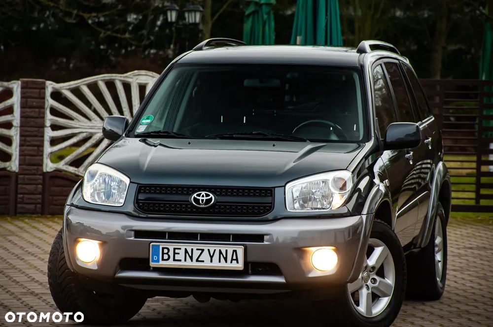 Toyota RAV4 - 7