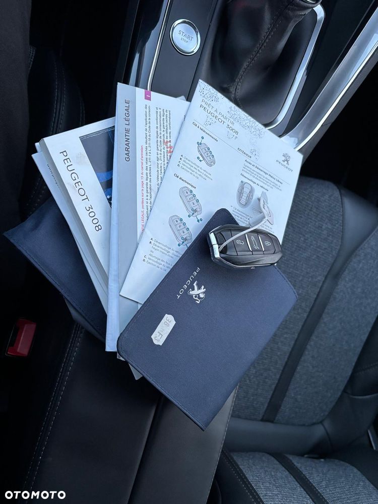 Peugeot 3008 1.2 PureTech Allure S&S - 34