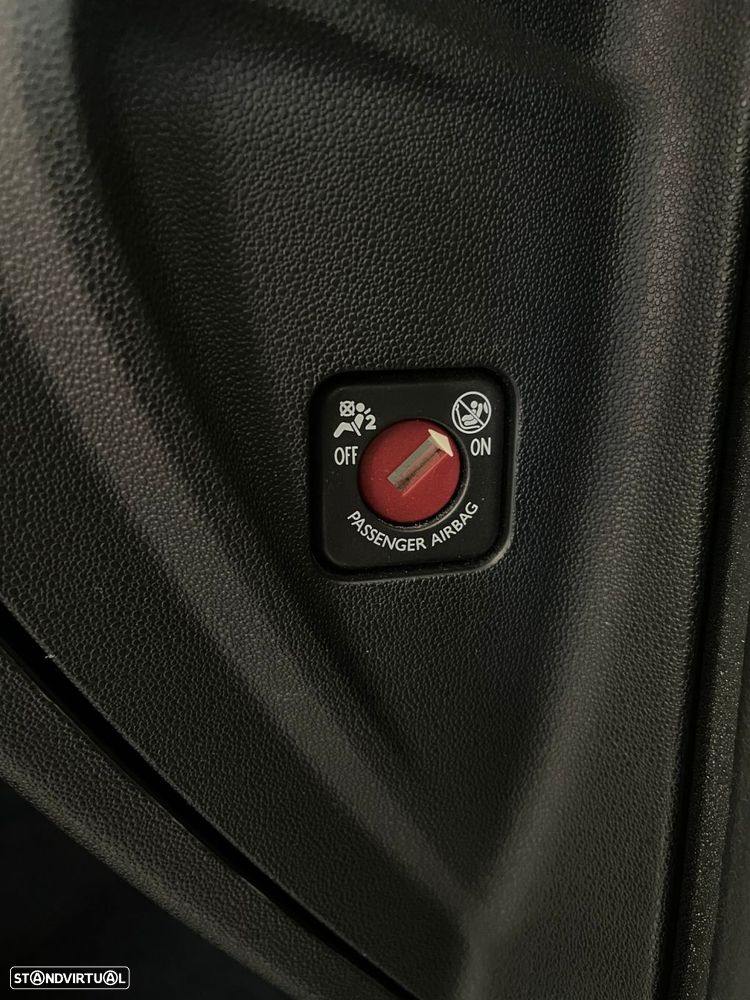 Citroën C3 1.2 PureTech Feel - 46