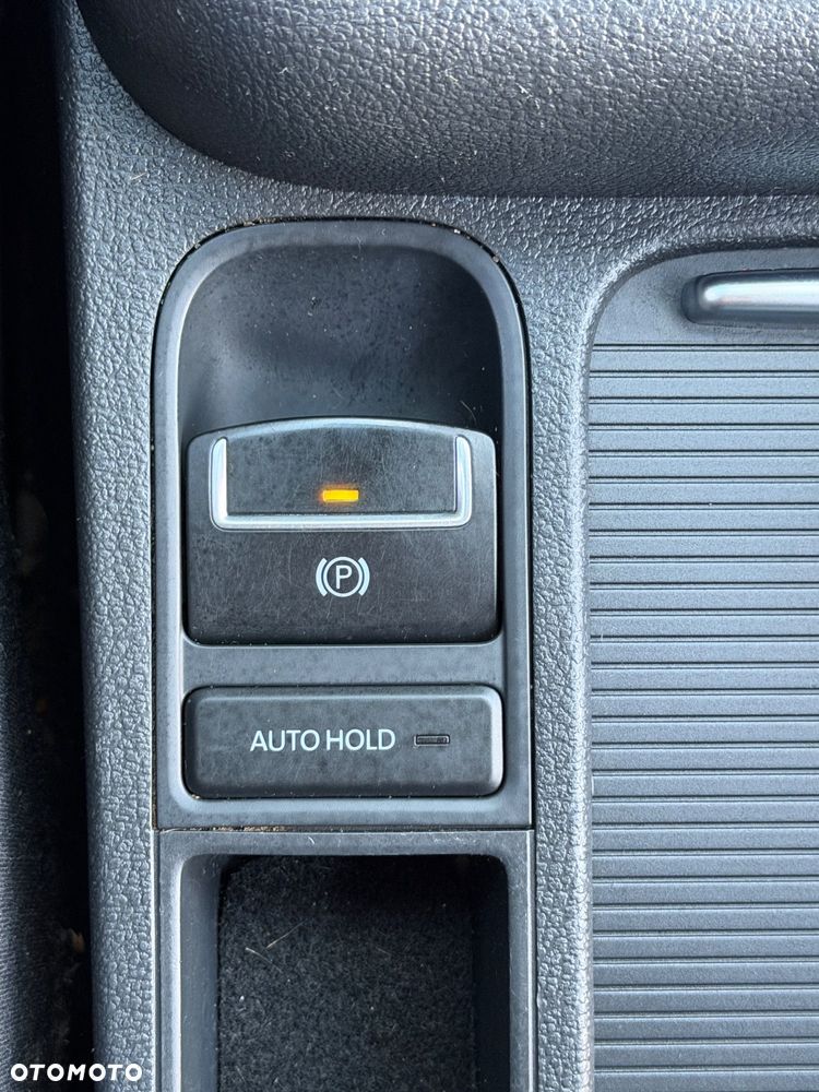 Volkswagen Tiguan 2.0 TDI BlueMot Trend&Fun - 17