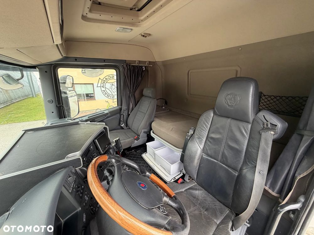 Scania R490 8x2*6 - 19