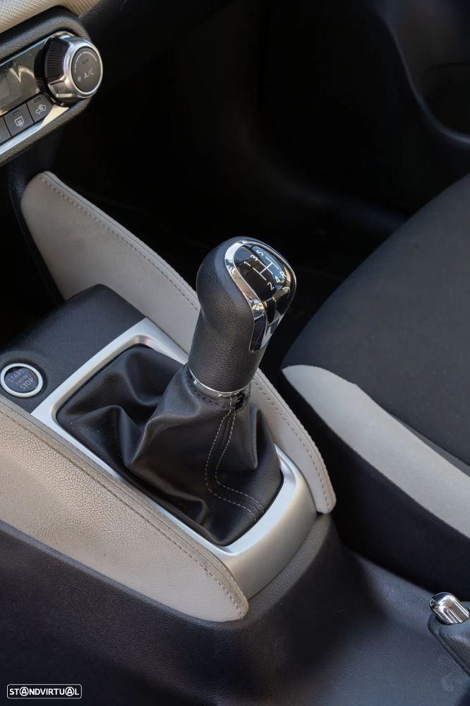 Nissan Micra 1.0 IG-T N-Connecta - 15