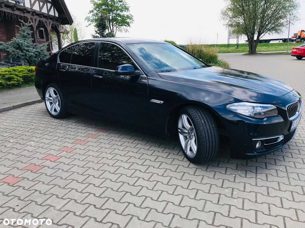 BMW Seria 5 535i xDrive - 4