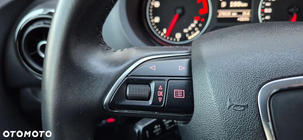 Audi A3 Sportback 1.2 TFSI Attraction - 19