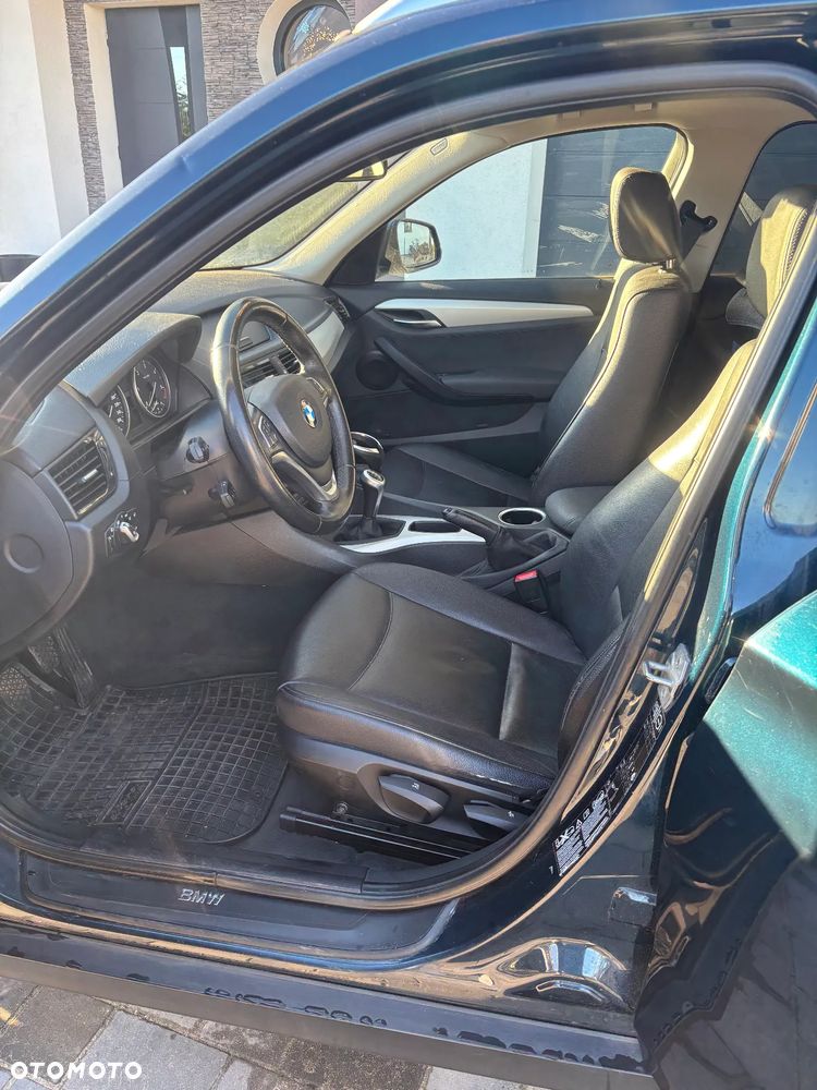 BMW X1 xDrive18d xLine - 9