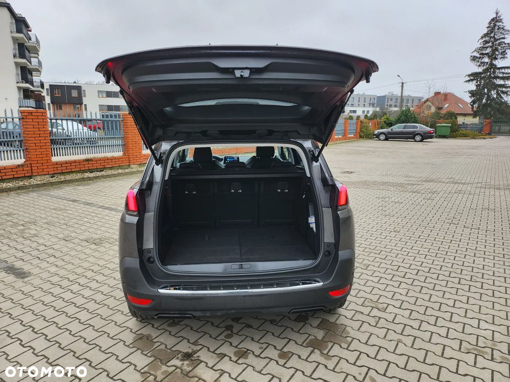 Peugeot 5008 1.2 PureTech Allure S&S - 20