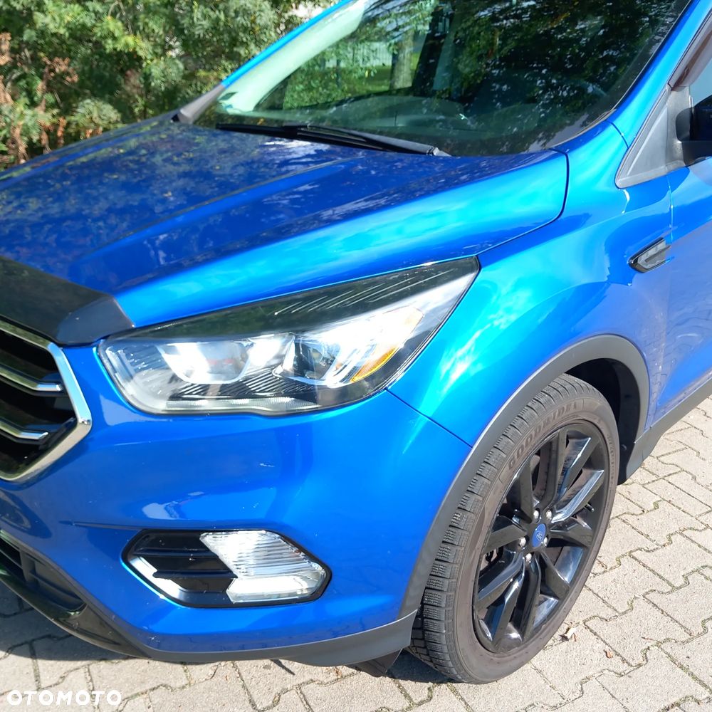 Ford Escape 1.5 EcoBoost AWD SE - 3