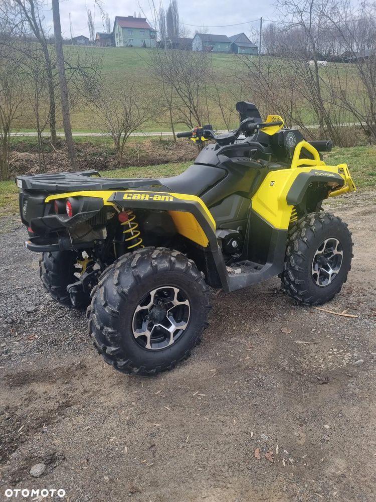 Can-Am Outlander - 4