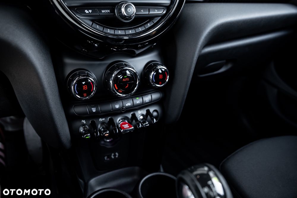 MINI Cooper S Sport-Aut - 29