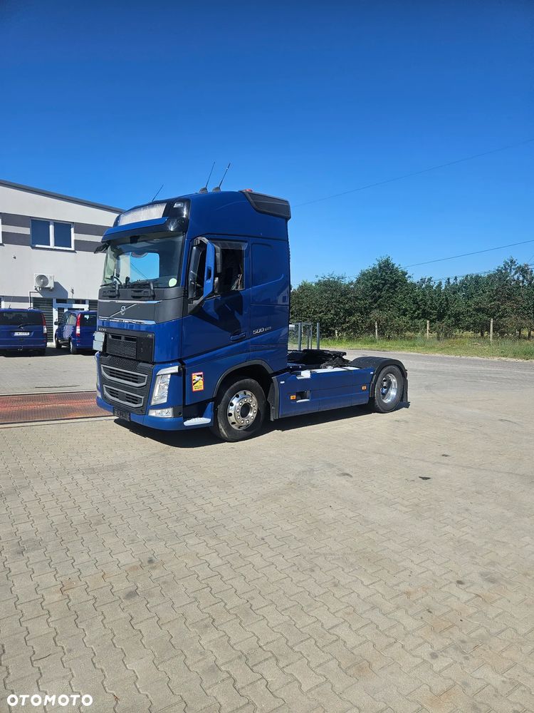 Volvo FH4 - 26