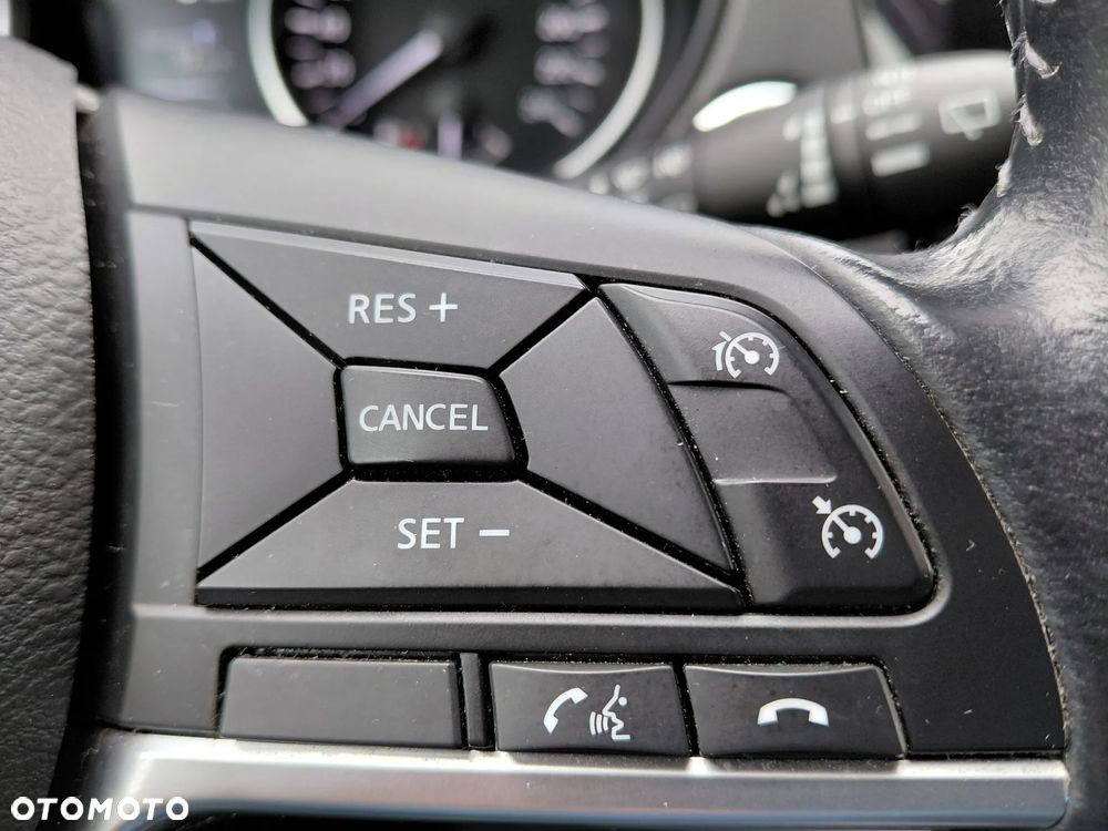 Nissan Qashqai - 22