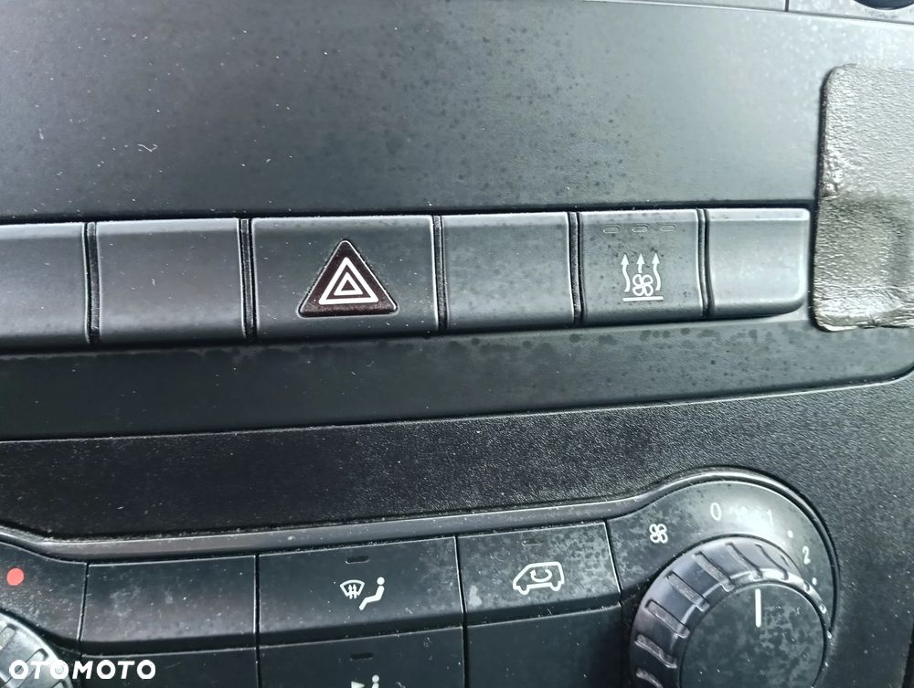 Mercedes-Benz Vito - 16