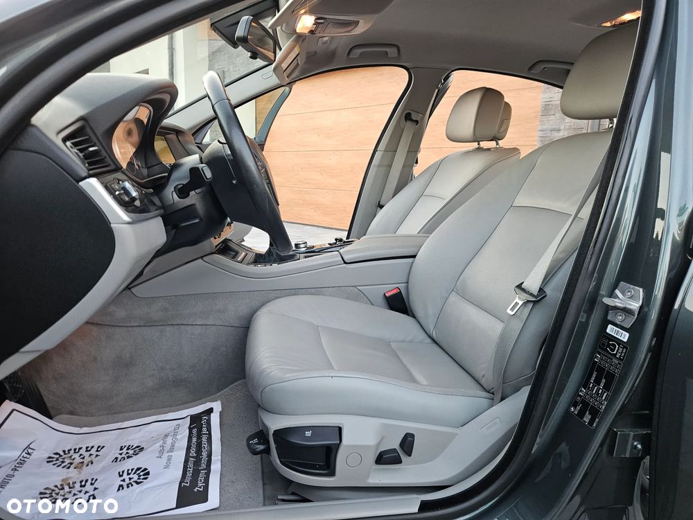 BMW Seria 5 520d Edition Fleet Exclusive - 10