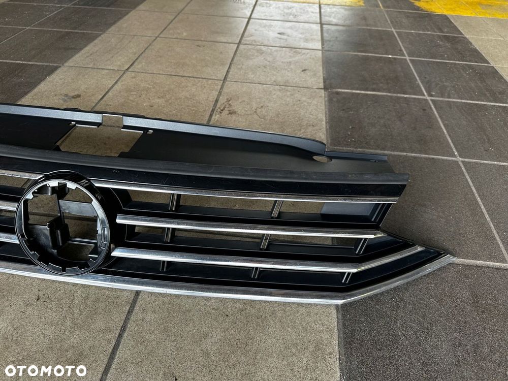 VW PASSAT B8 GRILL ATRAPA ZDERZAKA CHŁODNICY PRZÓD 3G0853653N - 3
