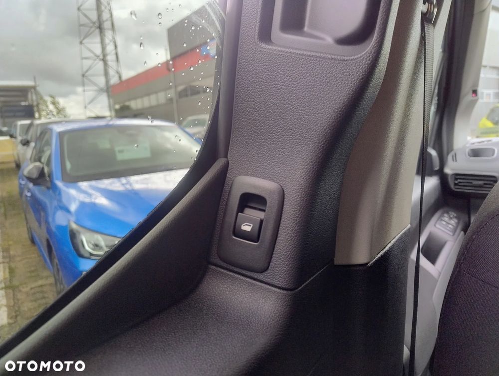 Peugeot Rifter 1.5 BlueHDI GT S&S - 31