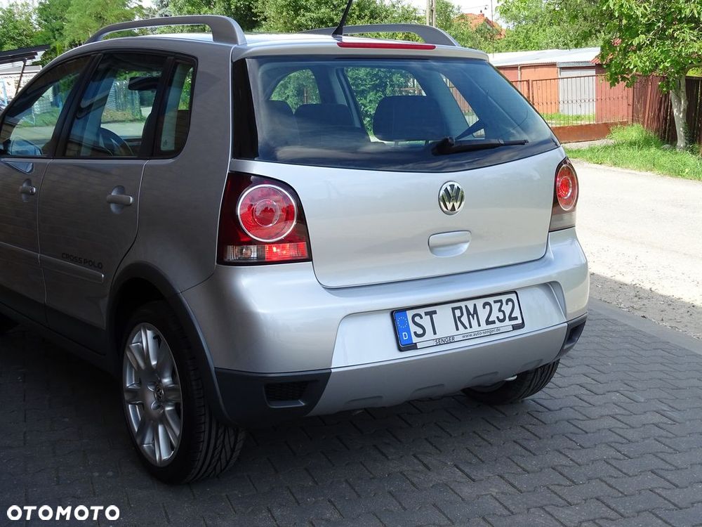 Volkswagen Polo Cross 1.4 16V - 38