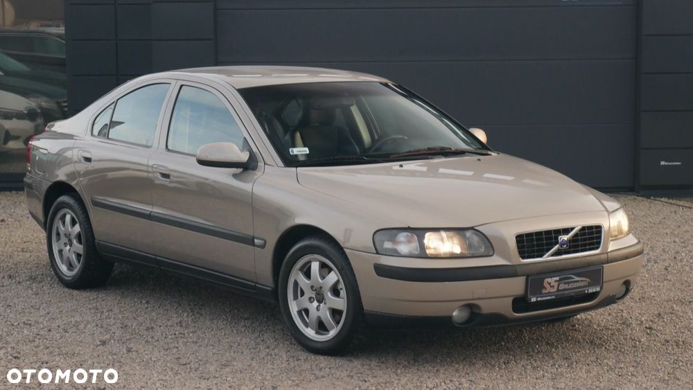 Volvo S60 - 2