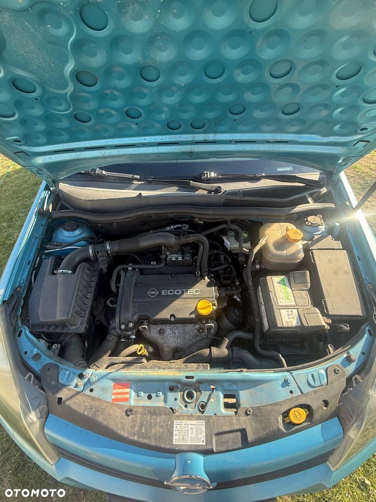 Opel Astra 1.4 Essentia - 7