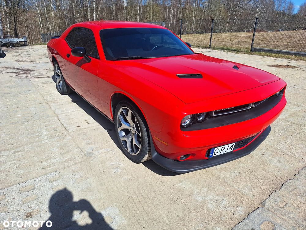 Dodge Challenger - 4