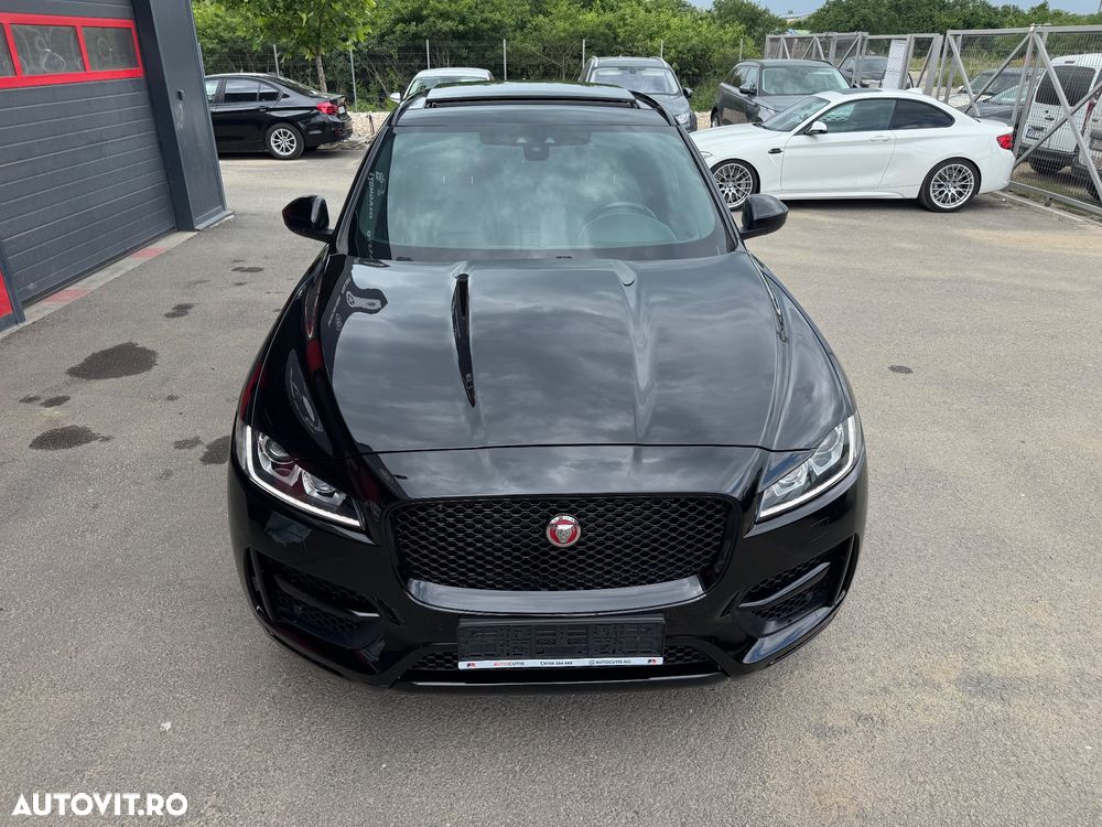Jaguar F-Pace 20d AWD Aut. R-Sport - 12