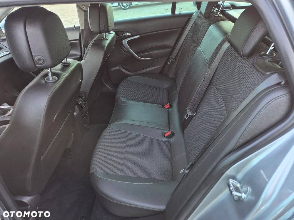 Opel Insignia 2.0 CDTI 4x4 ecoFLEX Start/Stop Business Edition - 32