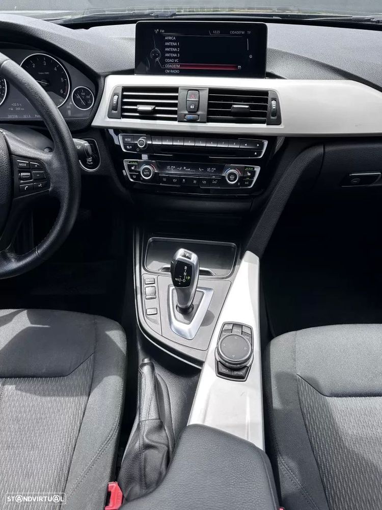BMW 316 d Line Sport Auto - 38