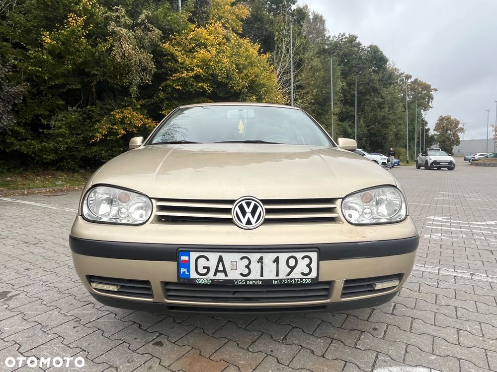 Volkswagen Golf - 12