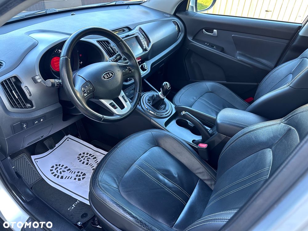 Kia Sportage 1.7 CRDI 2WD ISG Dream-Team Edition - 20