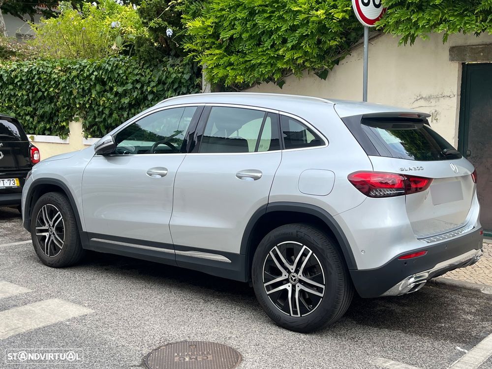 Mercedes-Benz GLA 200 Progressive - 1