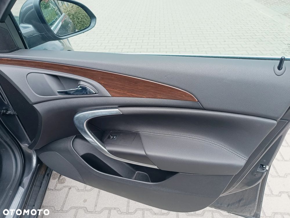 Opel Insignia 2.8 Turbo 4x4 Cosmo - 15