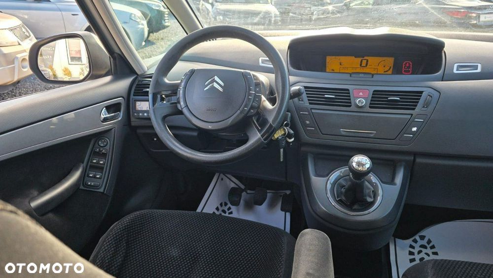 Citroën C4 Picasso - 19