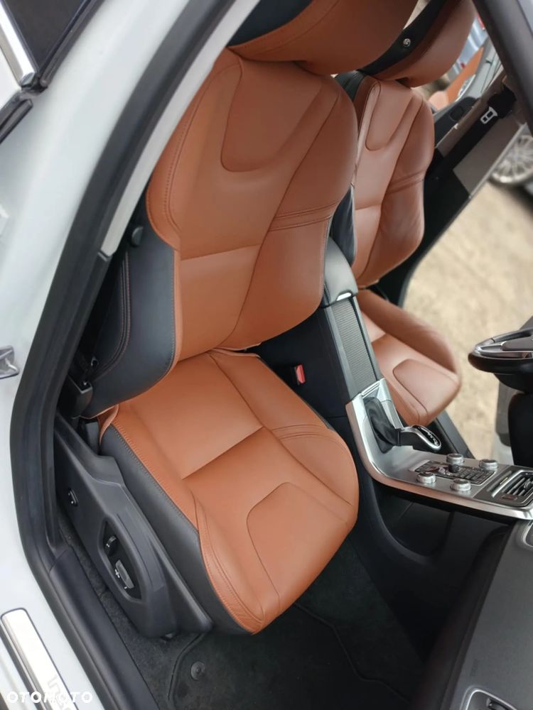 Volvo S60 T5 Drive-E R-Design Summum - 11