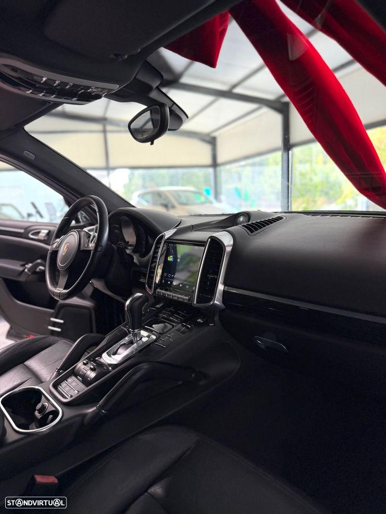 Porsche Cayenne 3.0 V6 - 19