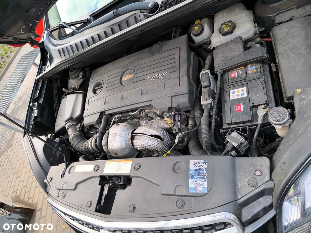 Chevrolet Orlando 2.0 D LT+ - 23