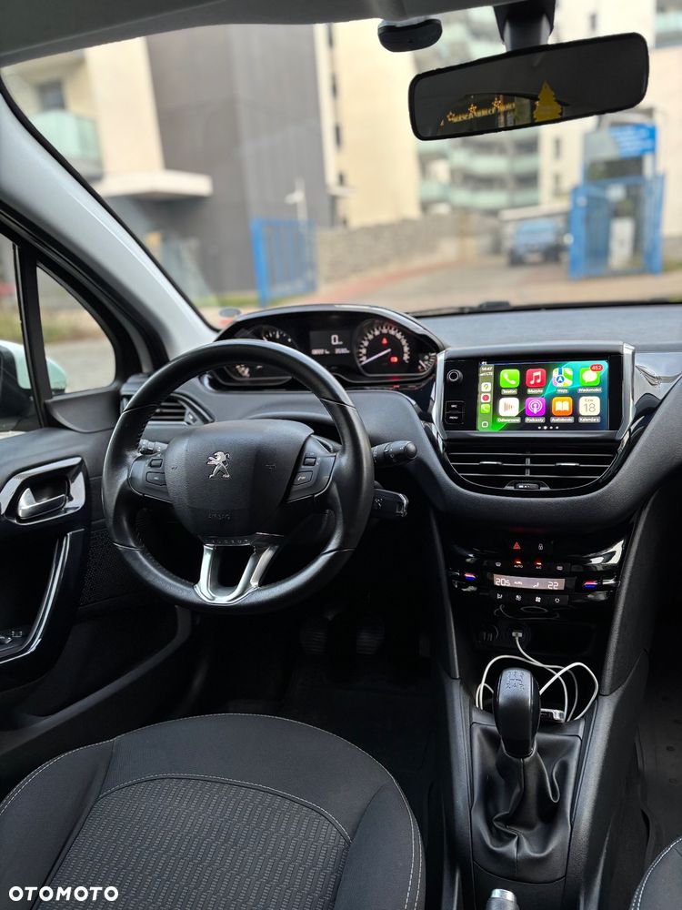 Peugeot 208 1.6 BlueHDi Allure S&S - 16