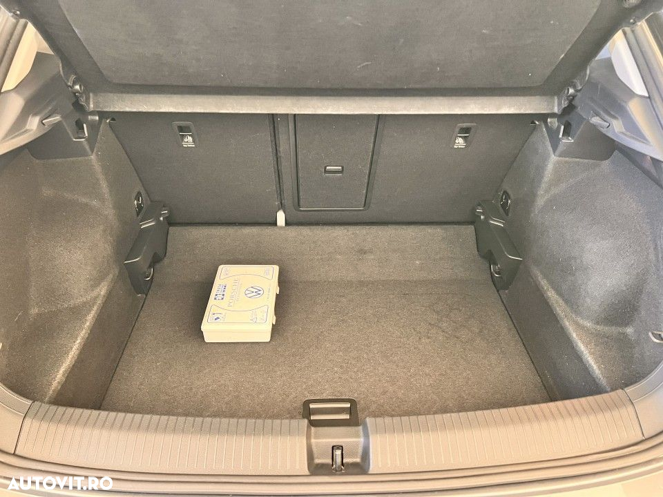 Volkswagen T-ROC - 25