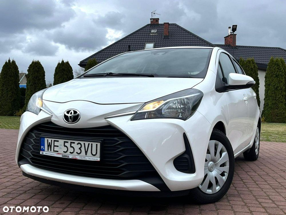 Toyota Yaris 1.5 Active - 11