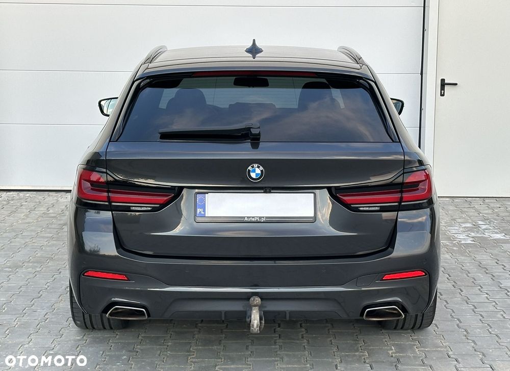 BMW Seria 5 530d xDrive M Sport Edition - 7