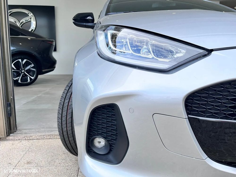 Mazda 2 1.5 L Hybrid VVT-i Homura - 17