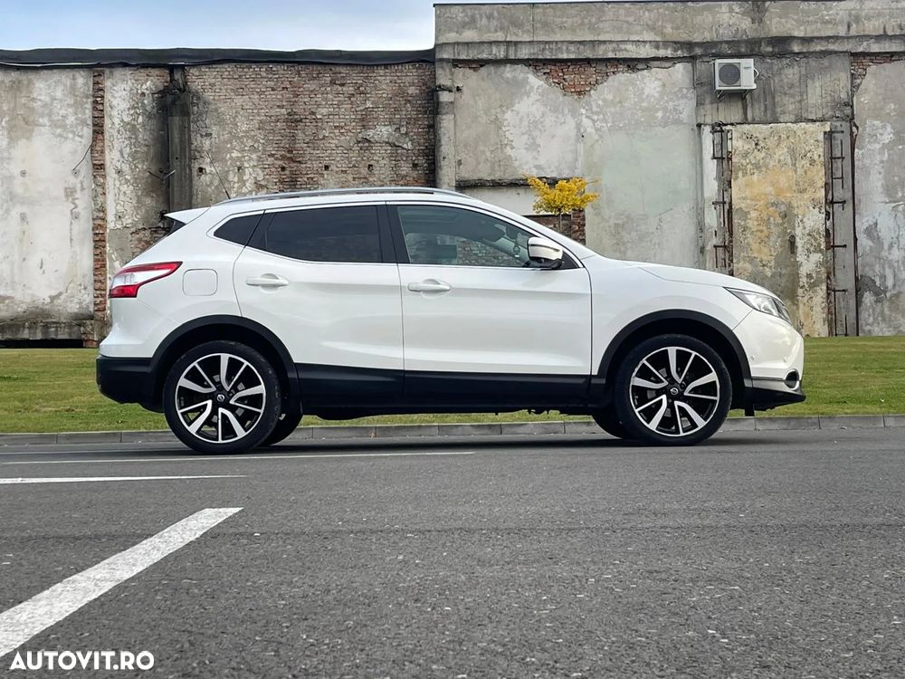 Nissan Qashqai 1.5 DCI Start/Stop Tekna - 8