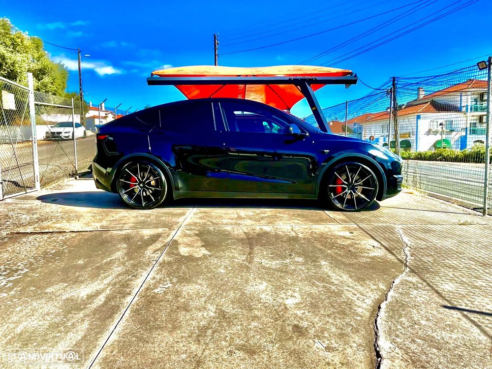 Tesla Model Y Performance Tração Integral - 3
