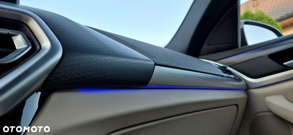 BMW X4 xDrive30d mHEV sport - 39