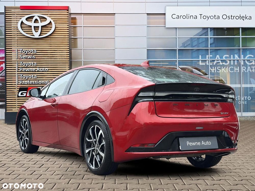 Toyota Prius - 3